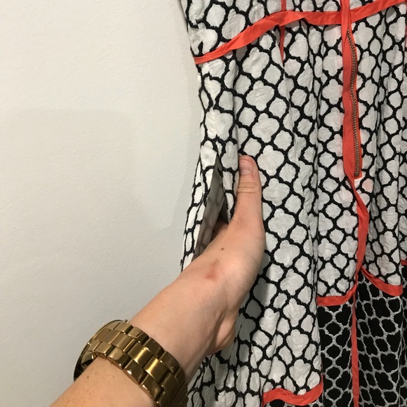 Jessica Simpson dress size 2 - Picture 6 of 7